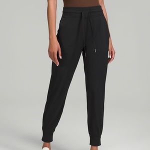 Lululemon Ready to Rulu HR jogger (like new)